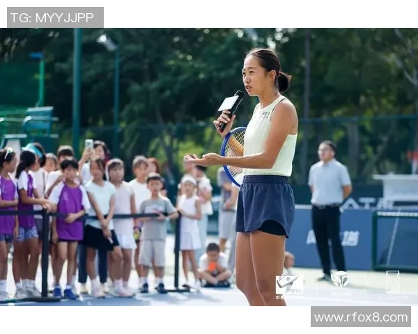 广州网球队在世锦赛中的默契配合展现出强大实力与团队精神